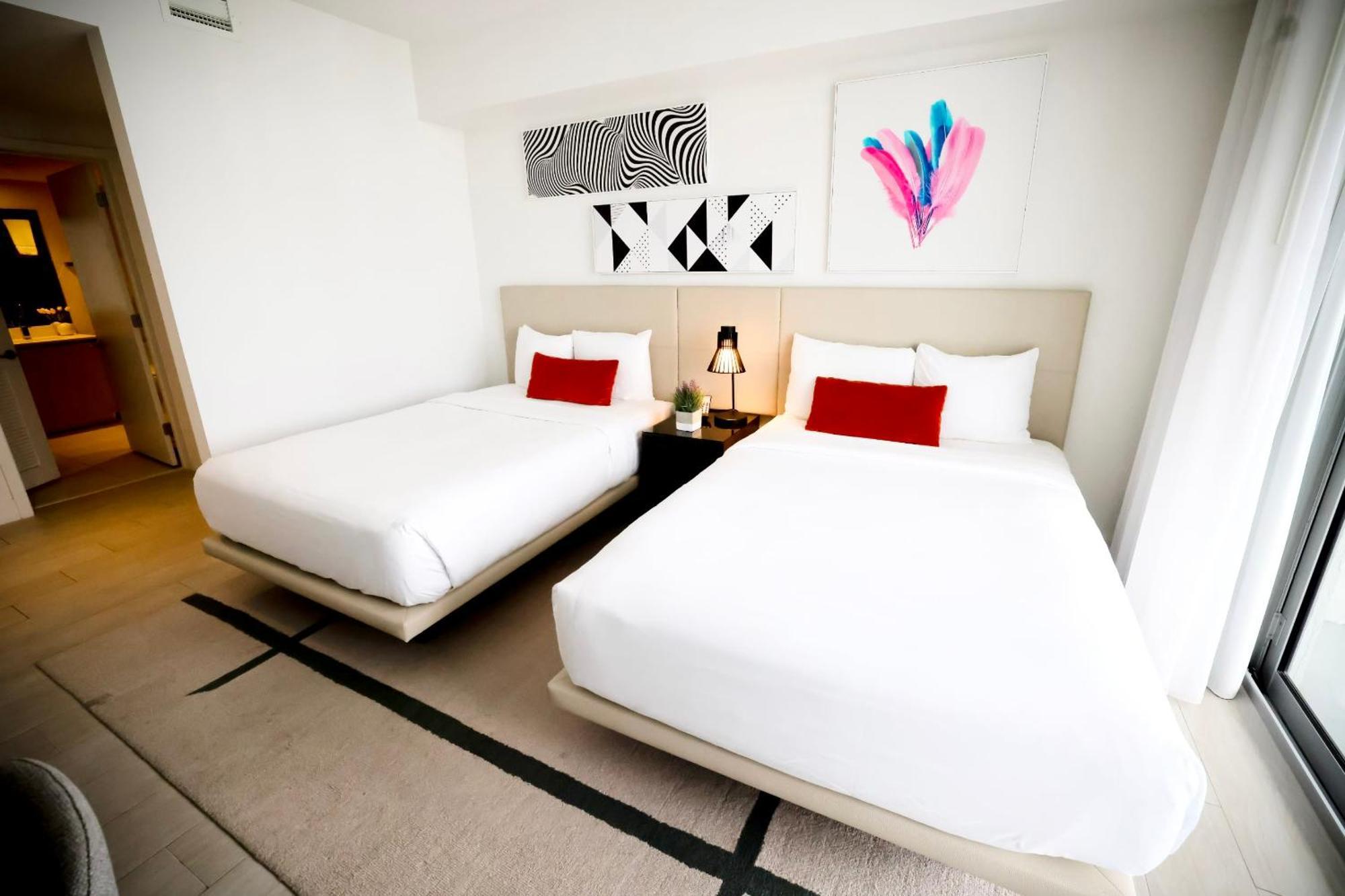 Diamond In The Sky Villa Hollywood Bagian luar foto